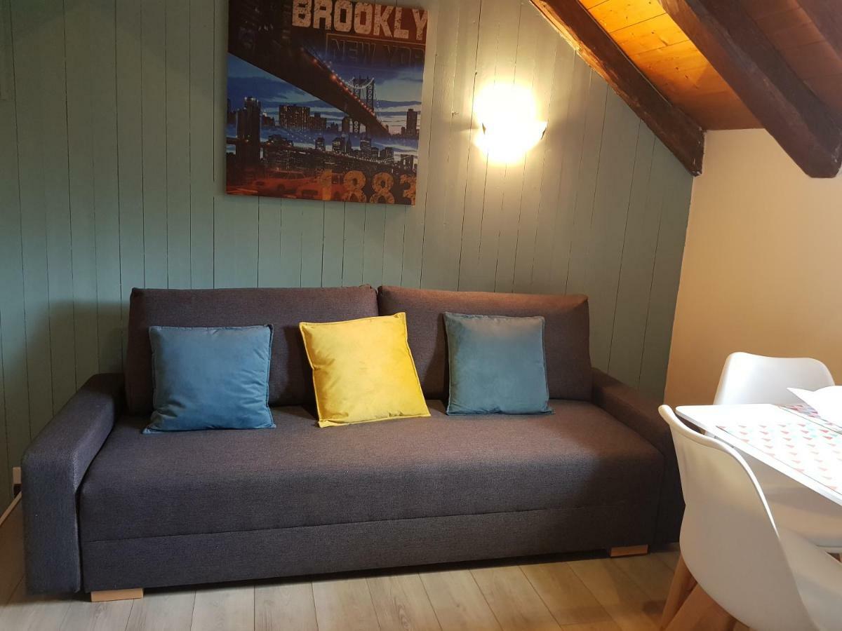 Studio Duplex Place De La Grenette ซาล็องช์ ภายนอก รูปภาพ